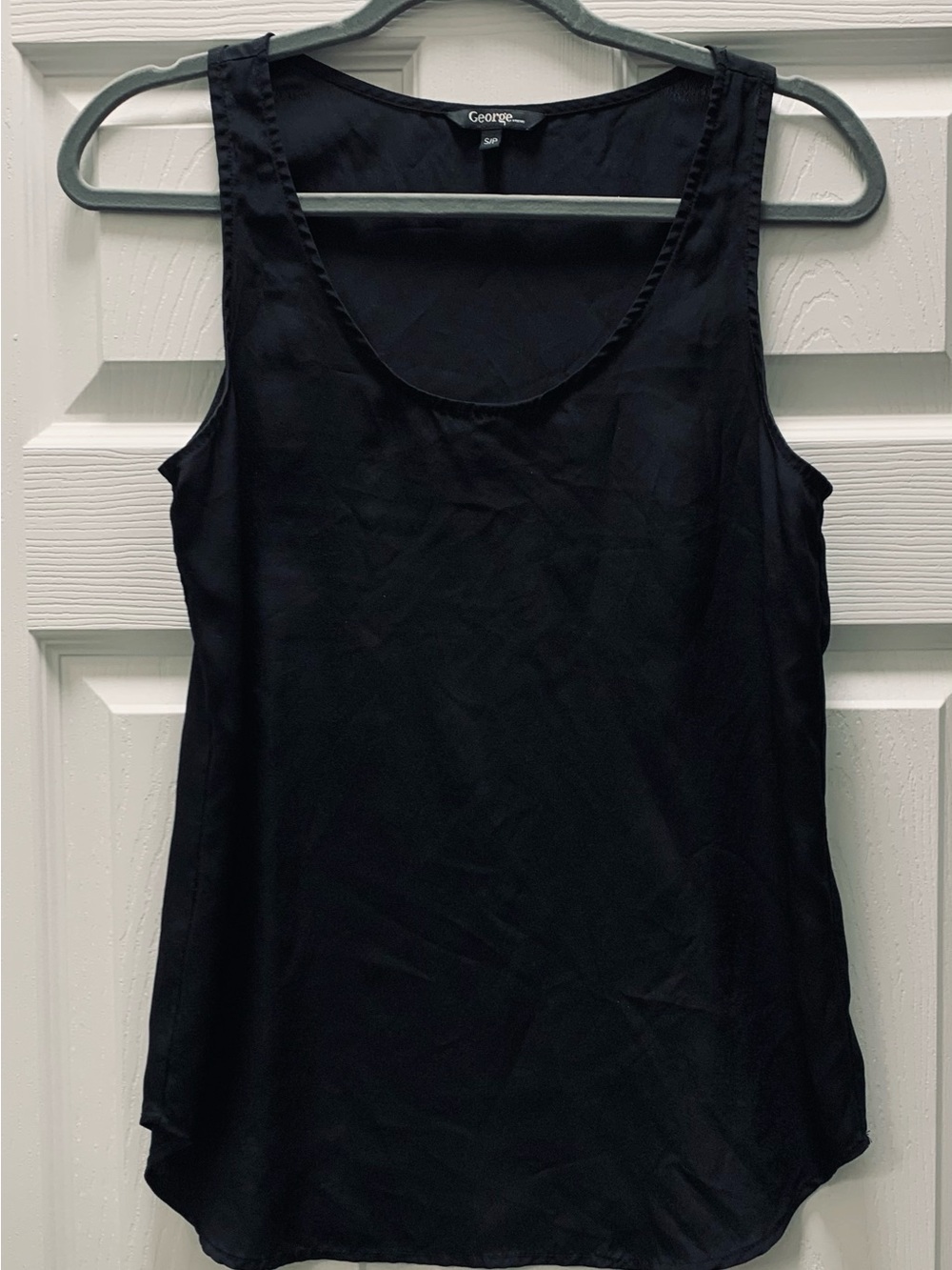 George Black Scoop Neck Sleeveless Camisole